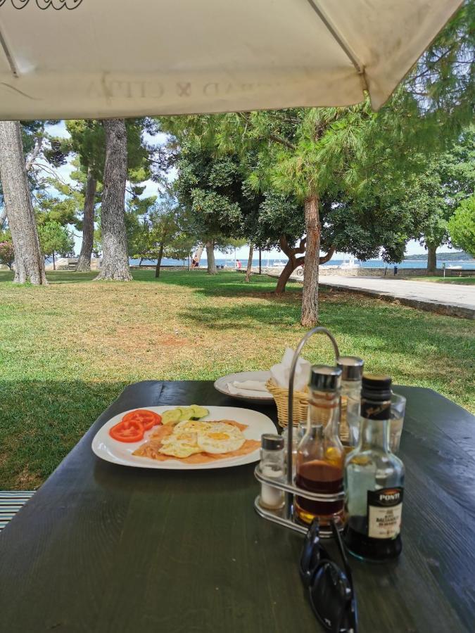 Rio B&B, 5 Stars Superior Room, Near The Sea And Park Novigrad Istria Buitenkant foto